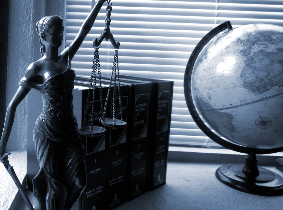 What's The Difference Between Brand Names & Trademarks? Stanfield & Dupre